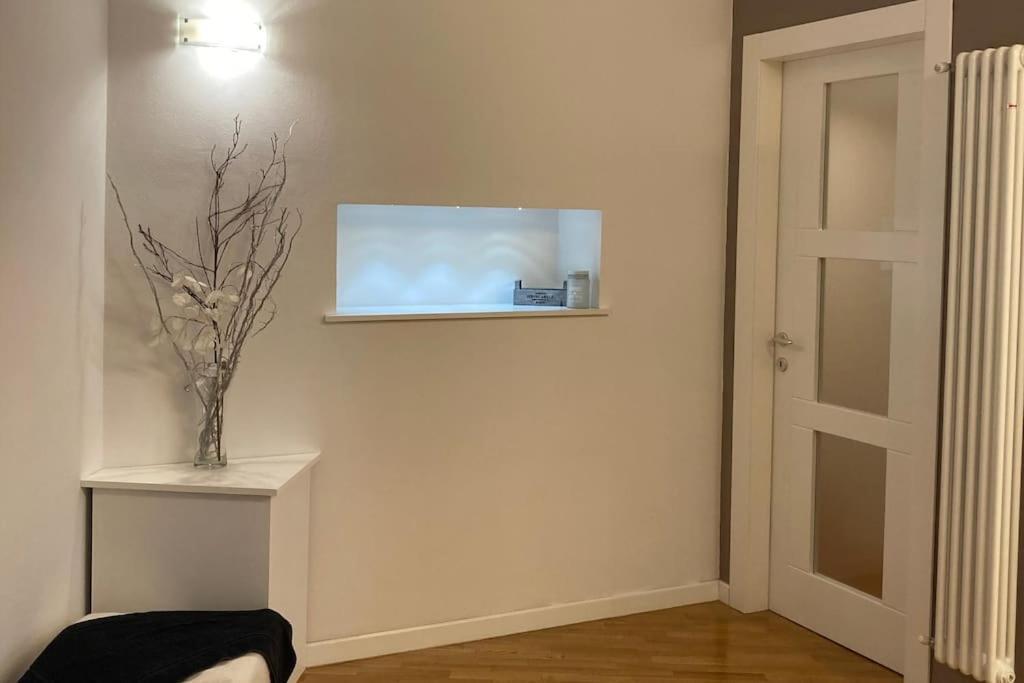 Thesan Lodge, Chic & Modern Design Apartment Grosseto Bagian luar foto
