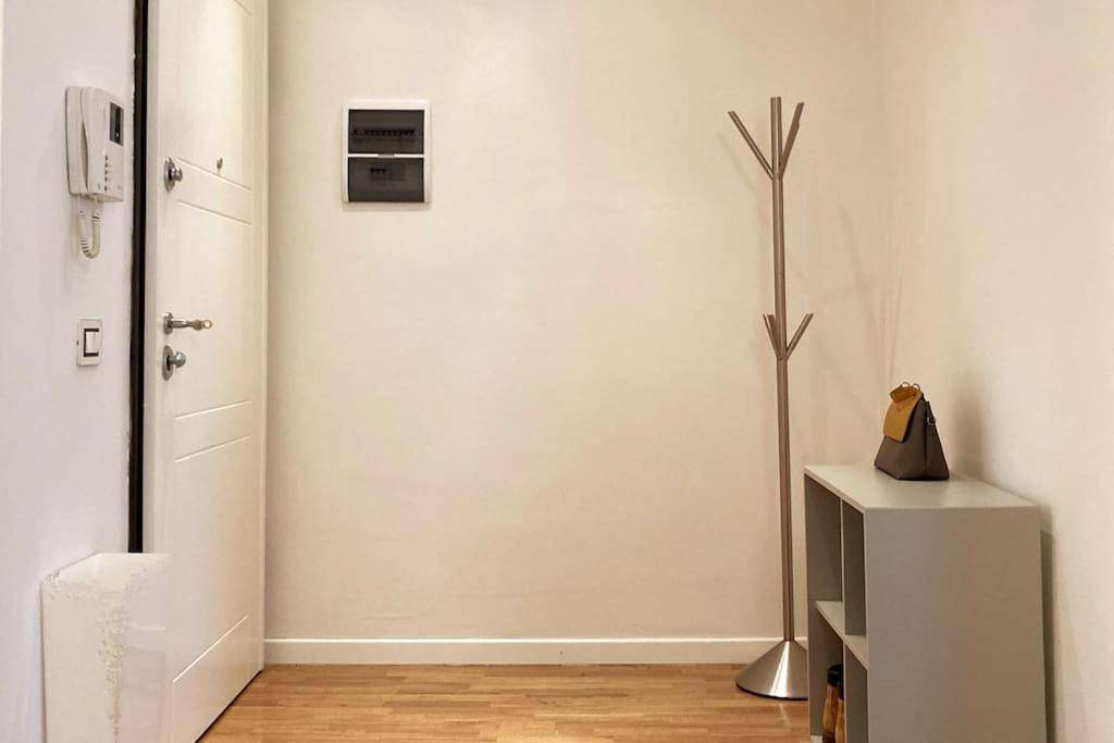 Thesan Lodge, Chic & Modern Design Apartment Grosseto Bagian luar foto