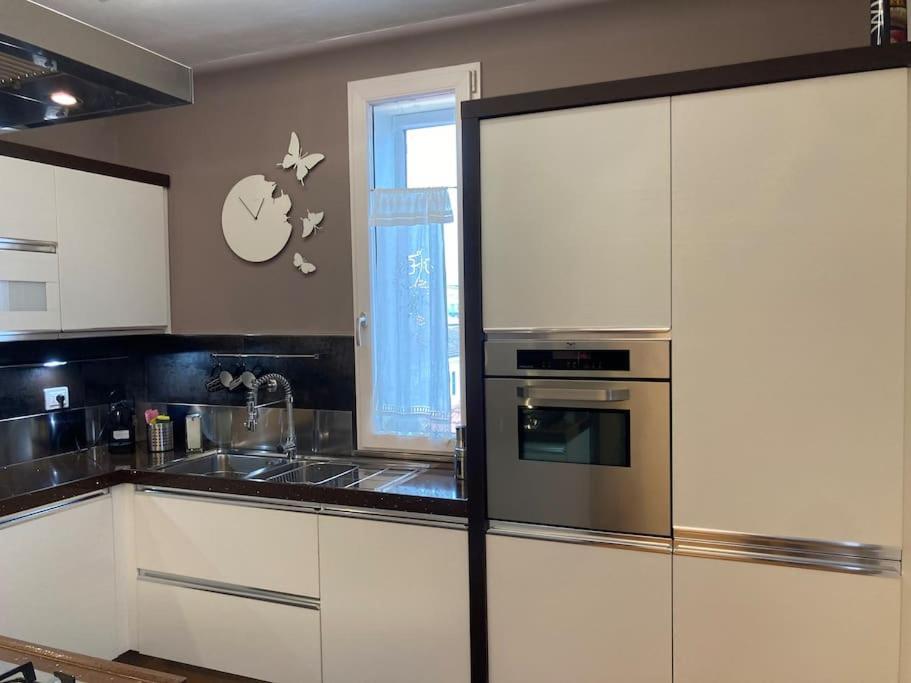 Thesan Lodge, Chic & Modern Design Apartment Grosseto Bagian luar foto