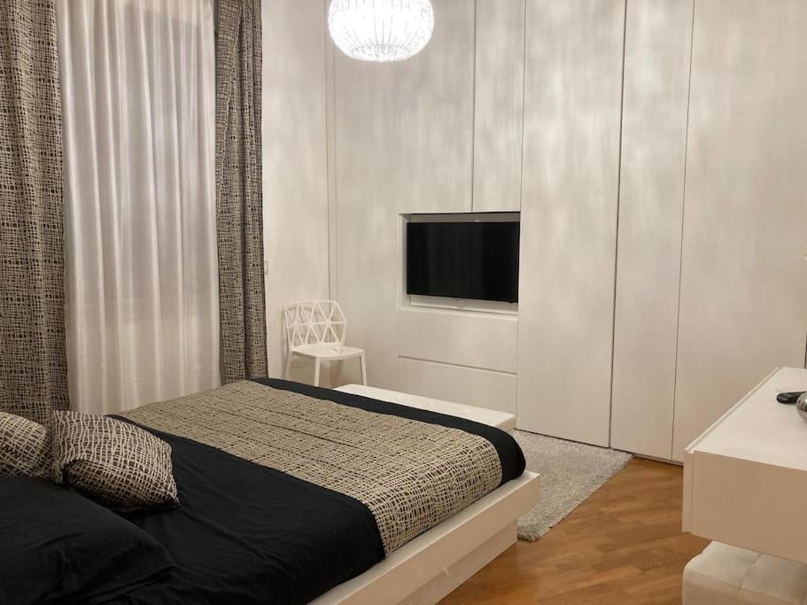 Thesan Lodge, Chic & Modern Design Apartment Grosseto Bagian luar foto
